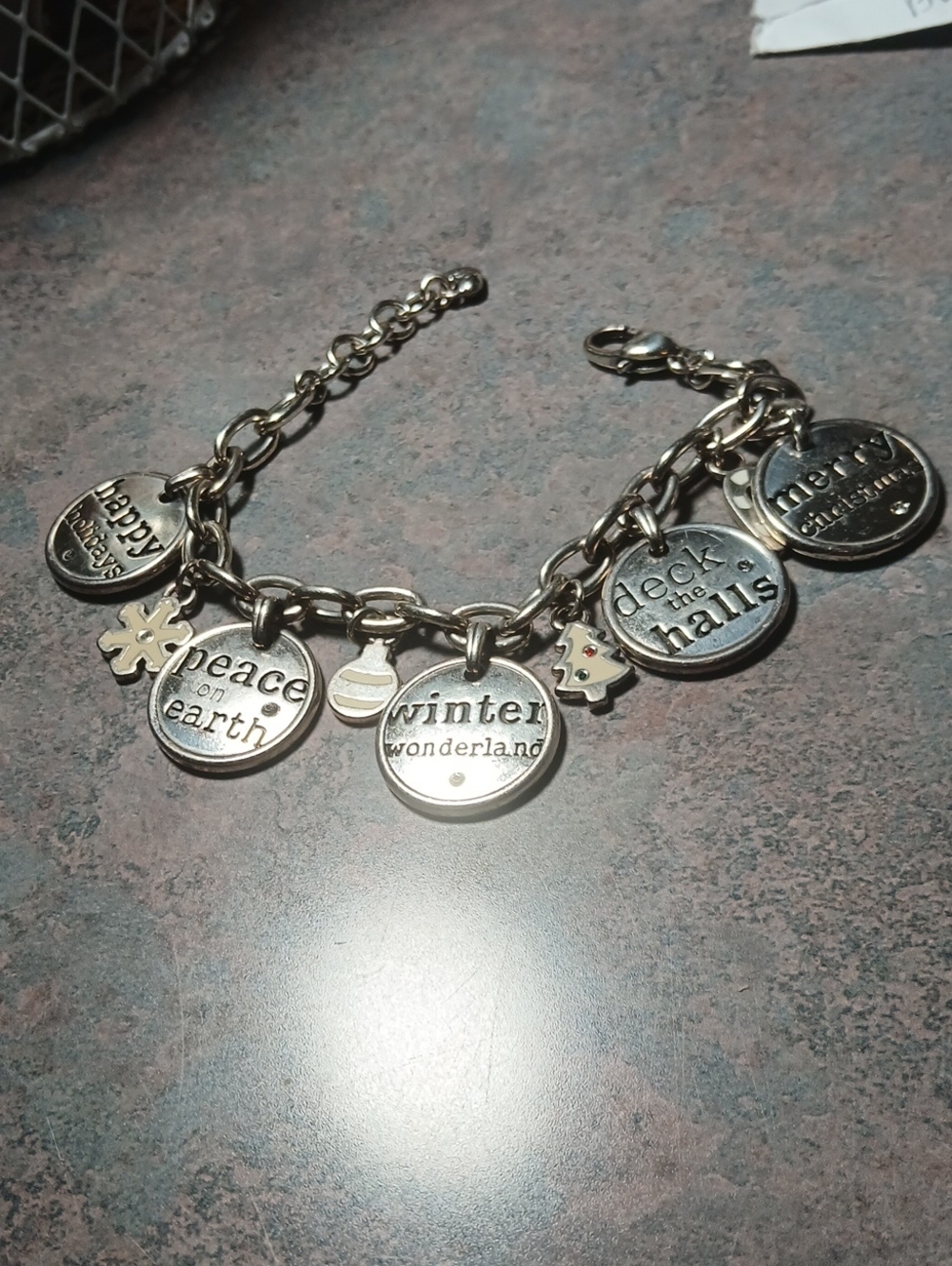 Holiday Charm Bracelet - Silver Tone Winter Wonderland Design VINTAGE!!!!